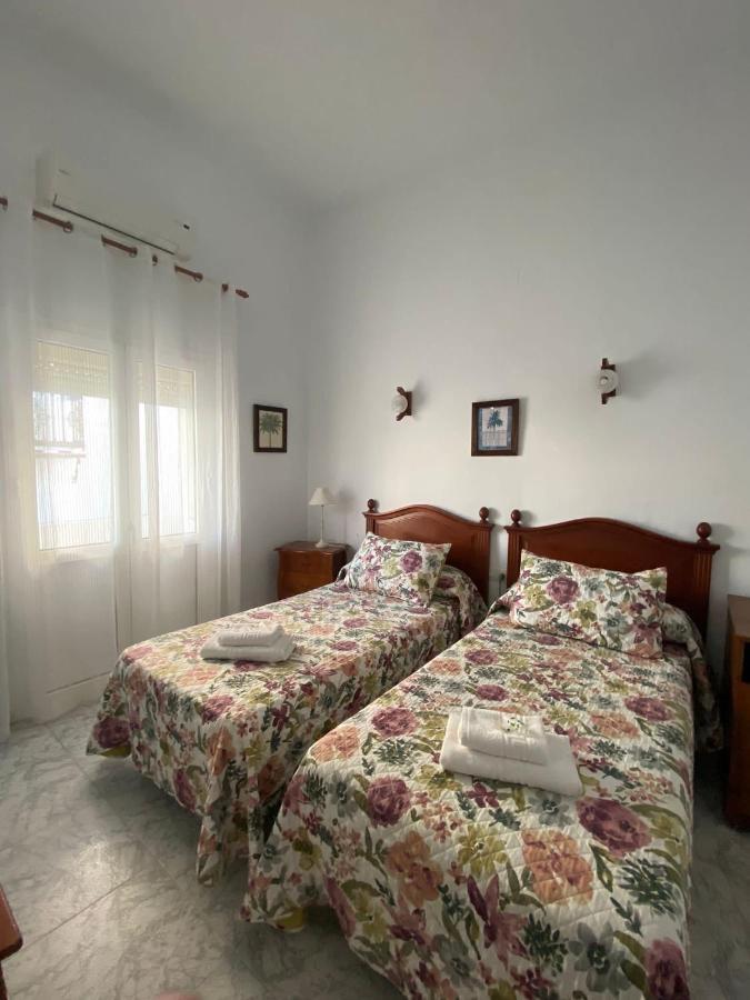 Tranvia Beach House Chipiona Eksteriør billede